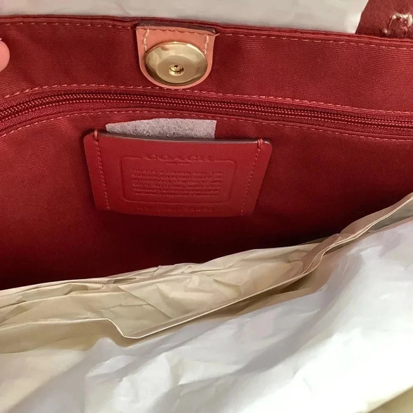 COACH Derby Pebbled Leather Shoulder Tote in Light Coral - Picture 10 of 16